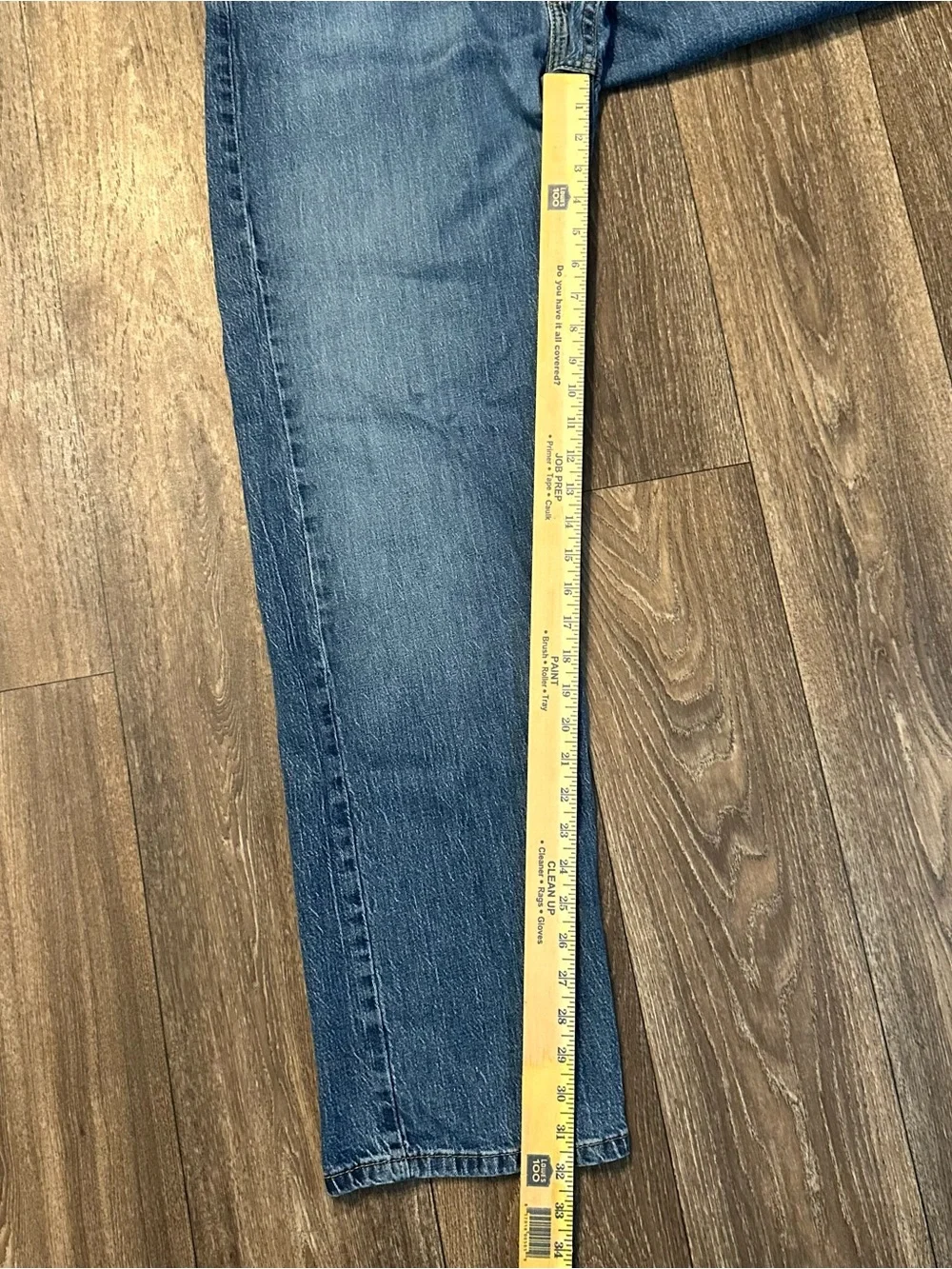 Men’s 505 straight fit Levi’s Sz 42x32 dad jeans